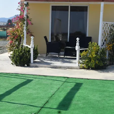 Hébergement de vacances Mersinera Paradise Garden 2 *