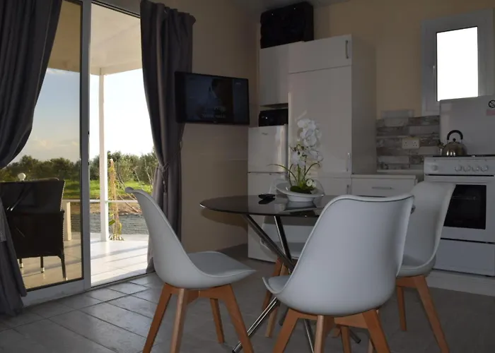 Mersinera Paradise Garden 2 Holiday home