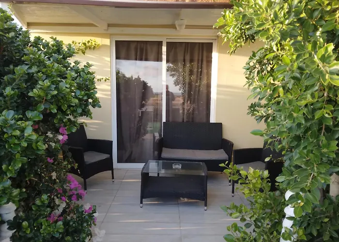 Mersinera Paradise Garden 2 度假居